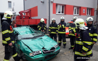 Výcvik vyprošování z havarovaných vozidel Felicia