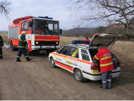 Záchrana topícího se psa z Berounky