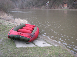 Výcvik na povodňové Berounce