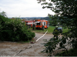 Taktické cvičení  Požár mokropeské školy 2009