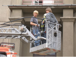 Taktické cvičení  Požár mokropeské školy 2009