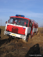 Požár louky a křoví Choteč