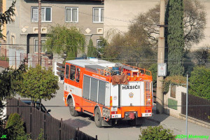 Požár plastového kontejneru Karlická