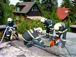 Požár chaty osada Jedličkov