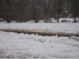 Ledová bariera na řece III