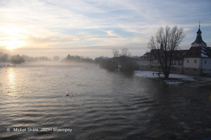 Ledová bariera na řece 8.1.2011