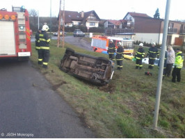 Dopravní nehoda OA ulice Vrážská