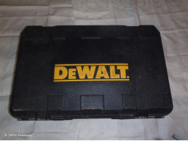 DeWALT