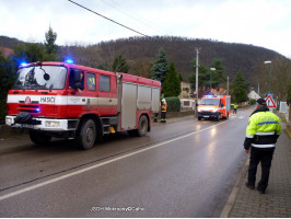 Olejová skvrna na komunikaci 115/II