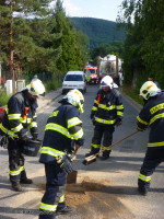 Likvidace olejové skvrny ulice Kladenská