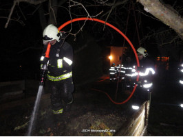 Požár na zahradě ulice Chebská