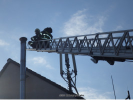 Požár komína u RD ulice Slunečná