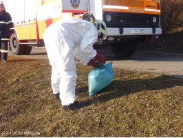 Vylovení mrtvé kachny pláž Mokropsy