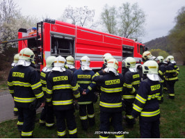 Zaškolení hasičů na CAS 30 Scania